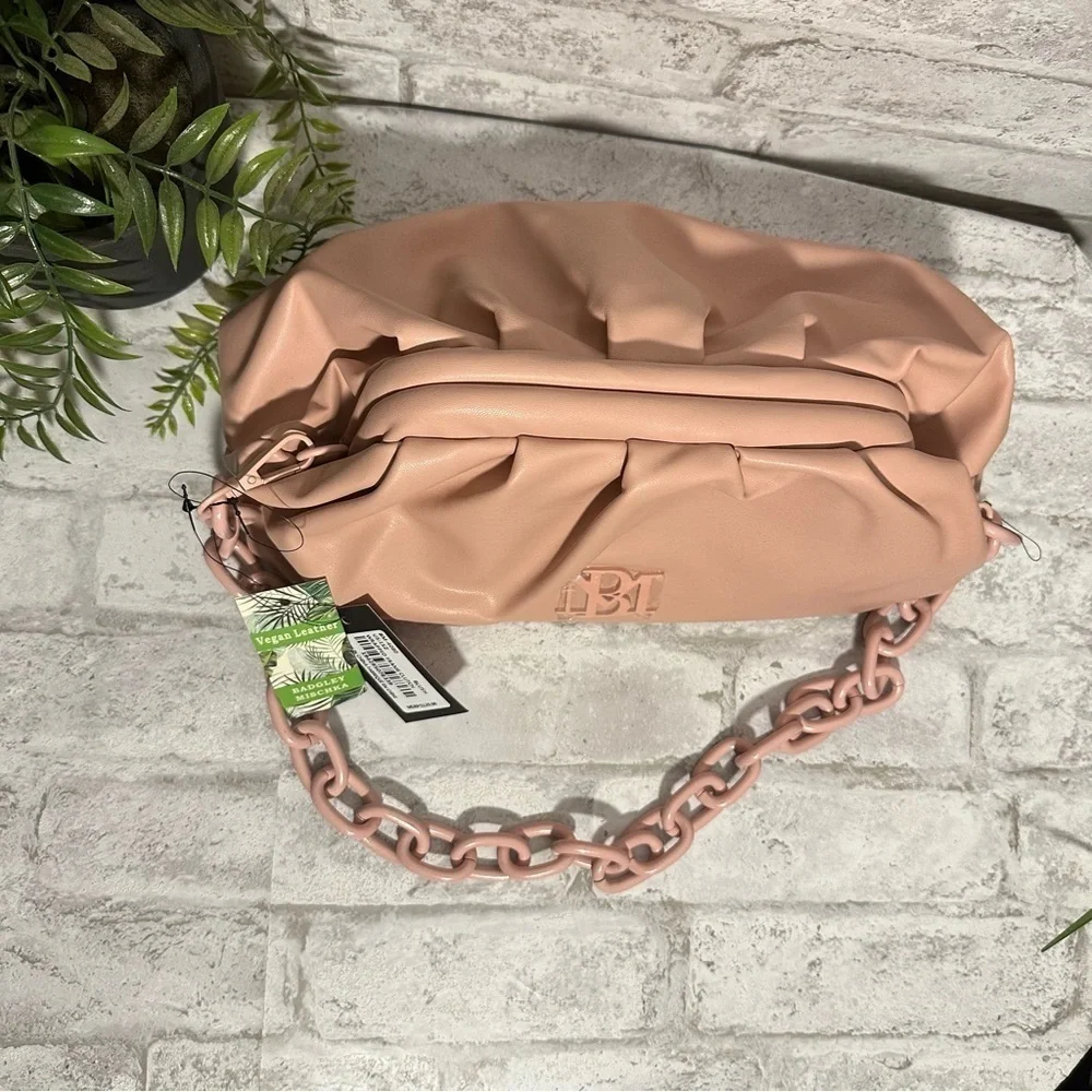 NWT BADGLEY MISCCHKA Blush Pink Wrapped Frame Clutch Ruched Chain Vegan‎ Leather